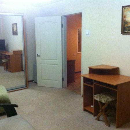 Apartments On Nauky Avenue 39 Kharkiv Ngoại thất bức ảnh